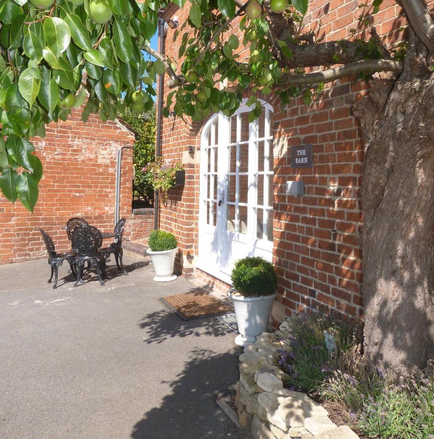 The Barn, Boutique Self-Catering Apartment - Belvoir Suite Allington  Exterior photo